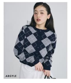 ★新品未使用タグ付き★ベースメントオンラインクルーネックカーディガンARGYLE
