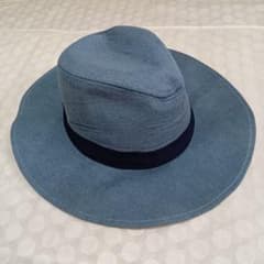 ブルー帽子